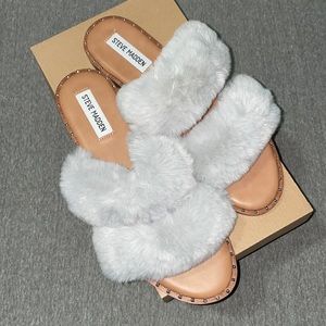 Brand New Steve Madden Fluffy Sandals